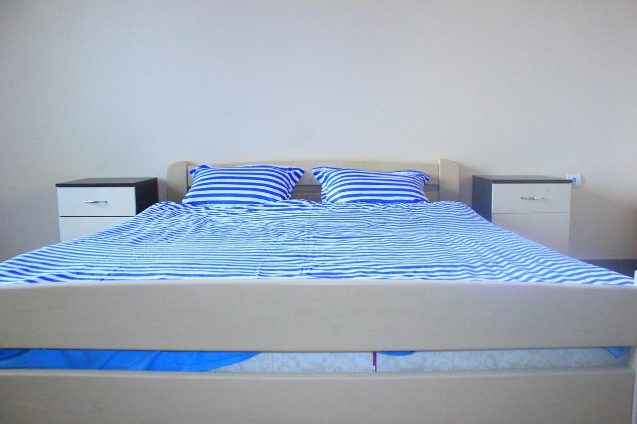 Sun Joy Hotel Sanzhiyka Bagian luar foto